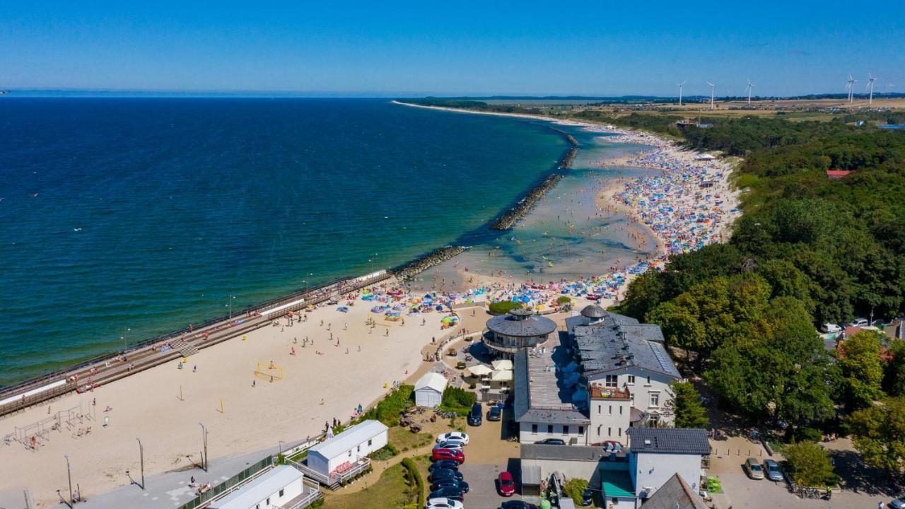 Apartament Holiday Darlowko Bagian luar foto