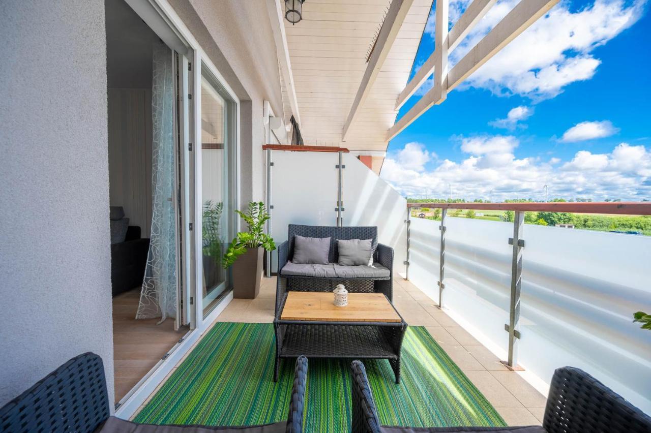 Apartament Holiday Darlowko Bagian luar foto